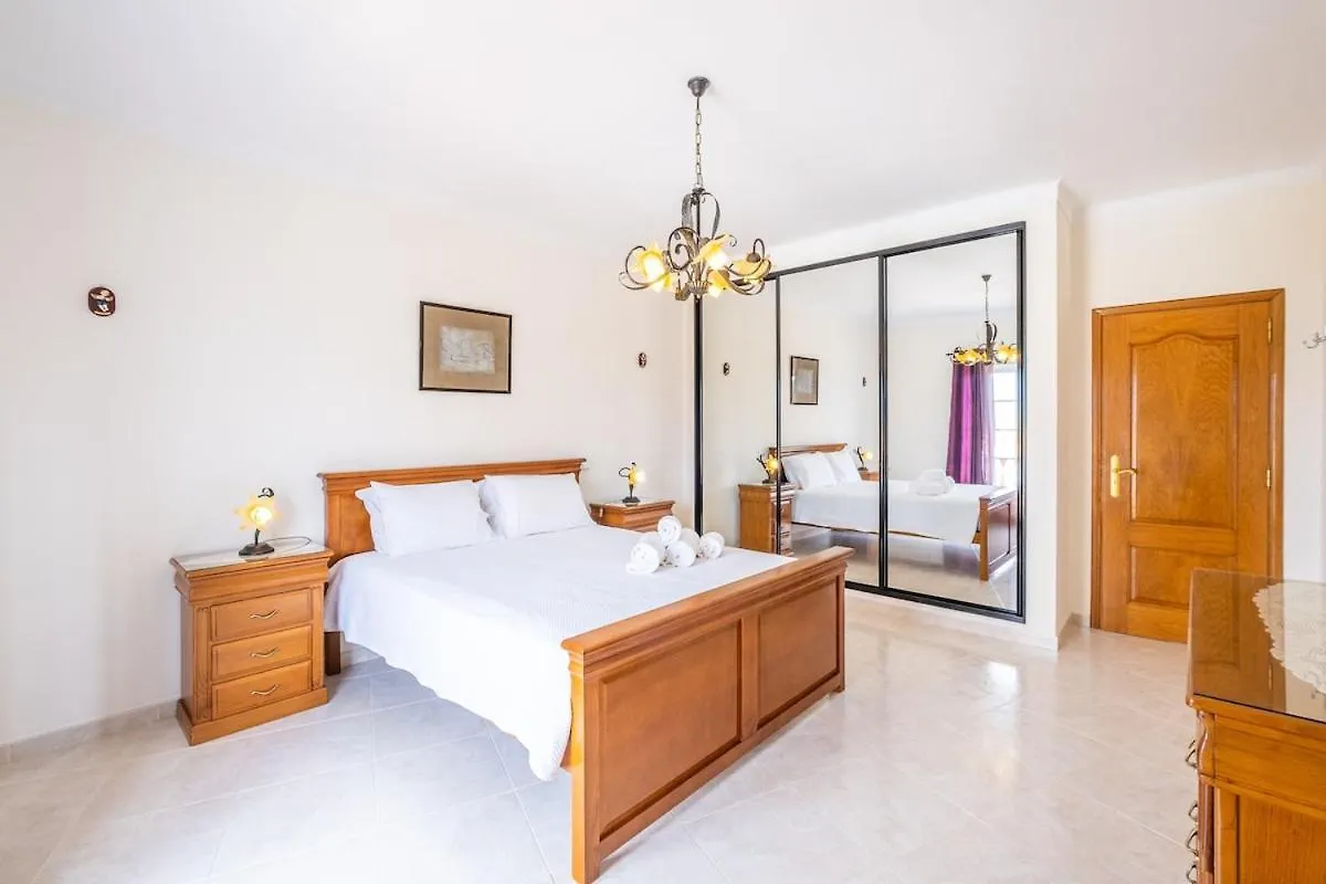 Villa Gloria Carvoeiro  0*, Carvoeiro (Lagoa)